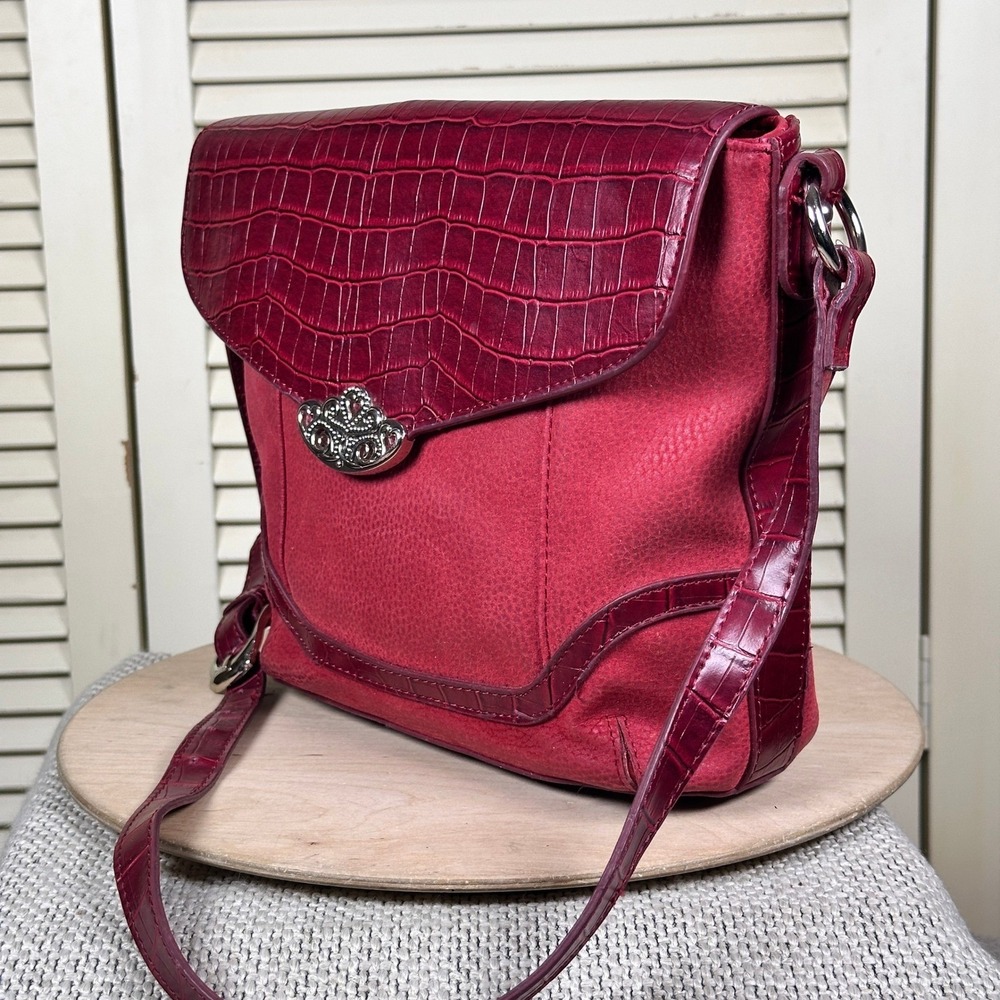 Coldwater Creek Crossbody Purse Shoulder Bag Red Suede and Croc Embossed Leather - Picture 2 of 10